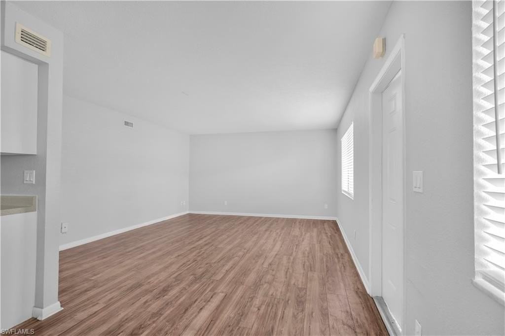 4617 Bayshore Dr #H2 - Photo 3 of 27