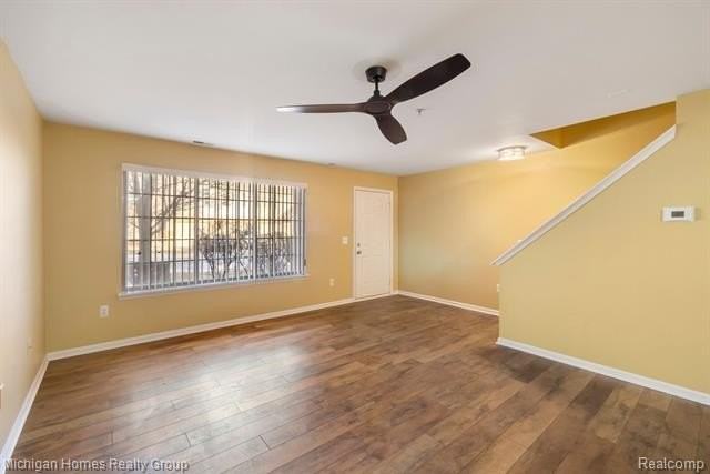 45521 Hidden View Ct - Photo 3 of 21