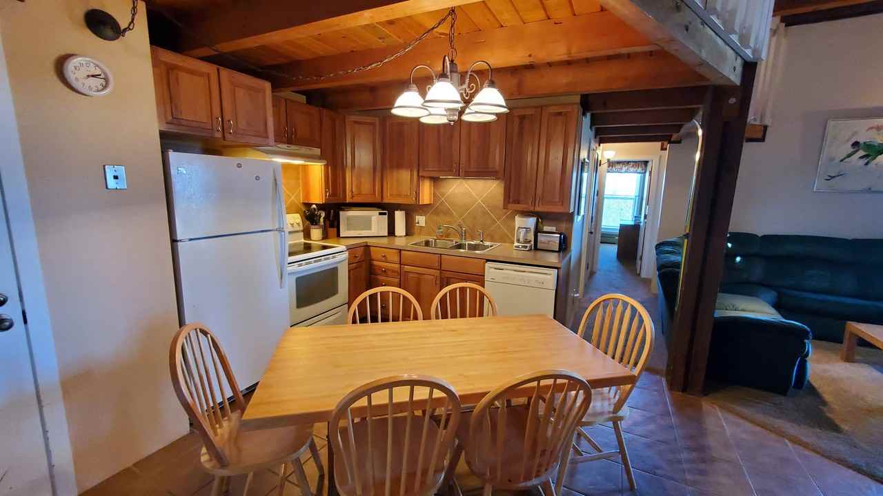 2400 Lodgepole Circle #302 - Photo 4 of 42