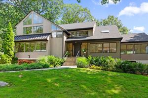 featured image of 27 Stone Cabin Rd