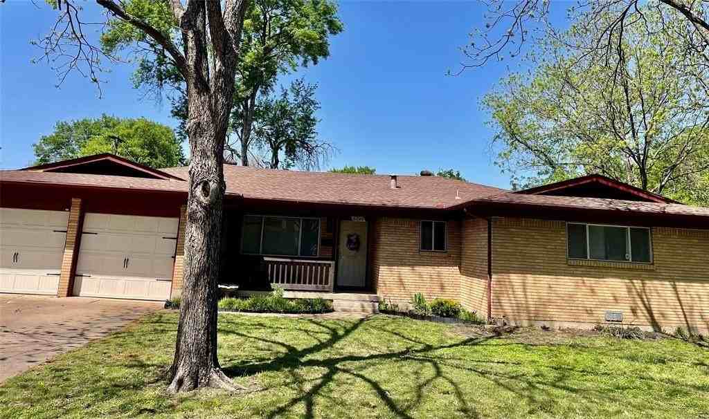 6749 Cylinda Sue Cir - Photo 5 of 33