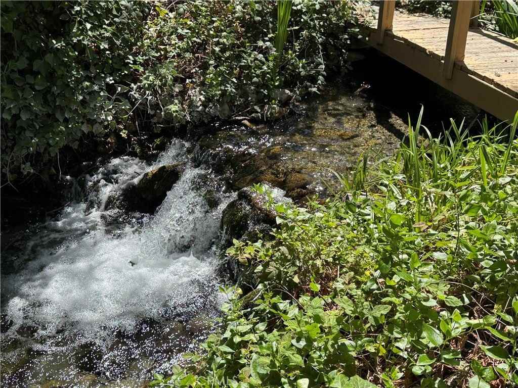 14043 Meadow Ln - Photo 4 of 7