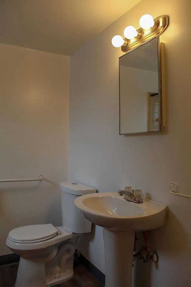 3508 13th St - Photo 7 of 8