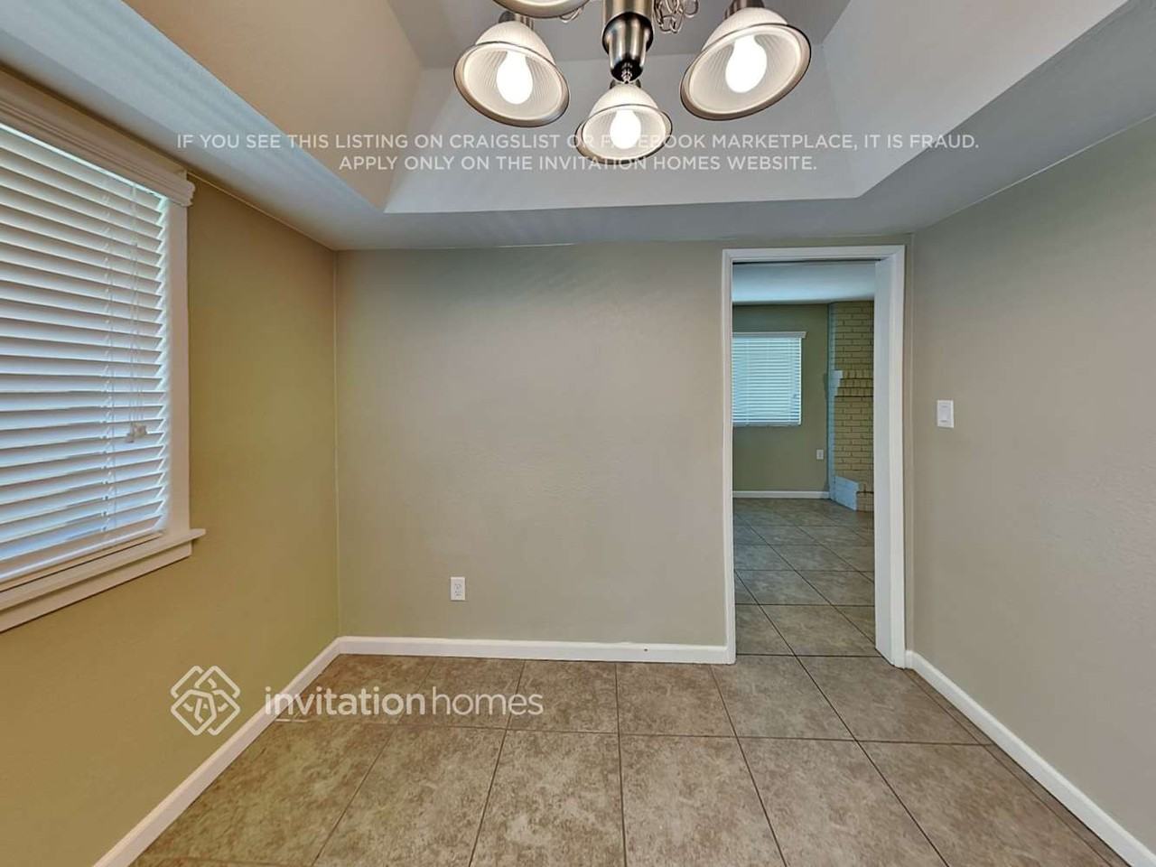 3229 E Emelita Ave - Photo 6 of 17