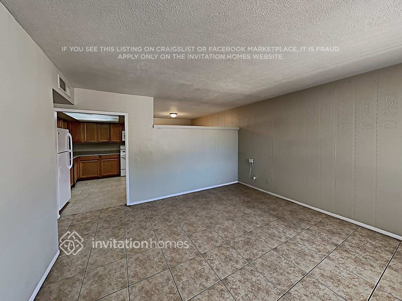 4147 W Flower St - Photo 6 of 16