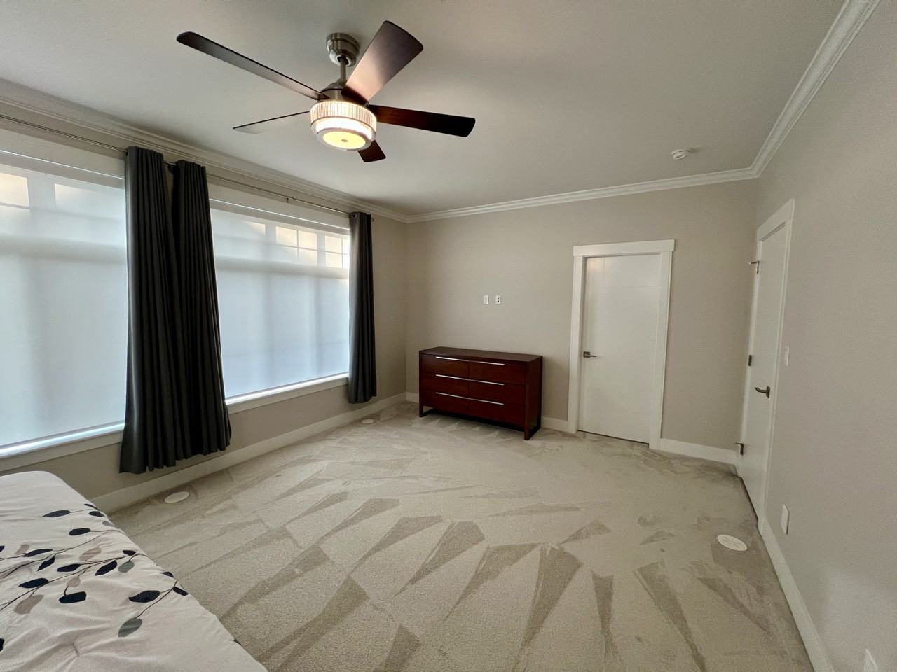 17033 Fraser Hwy - Photo 3 of 20