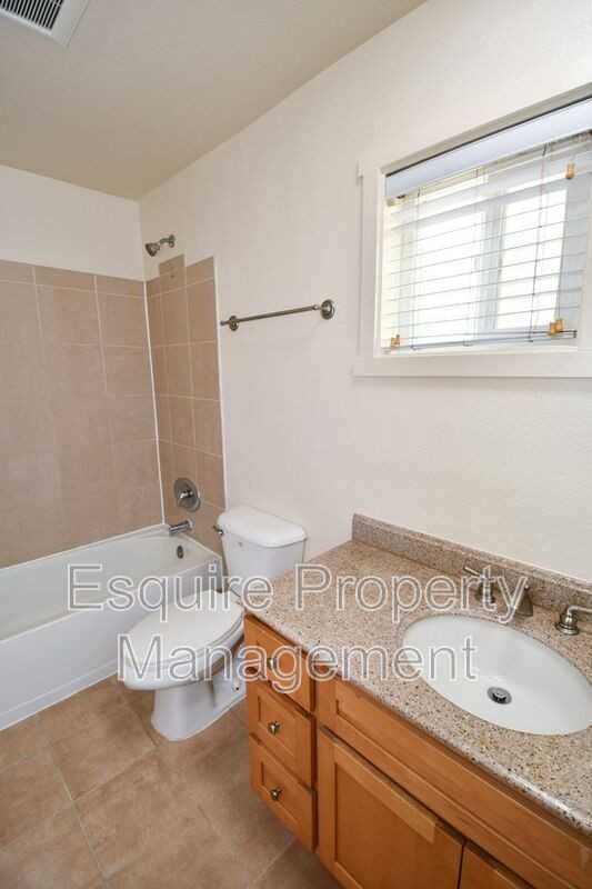5009 Nautilus St #5 - Photo 6 of 8