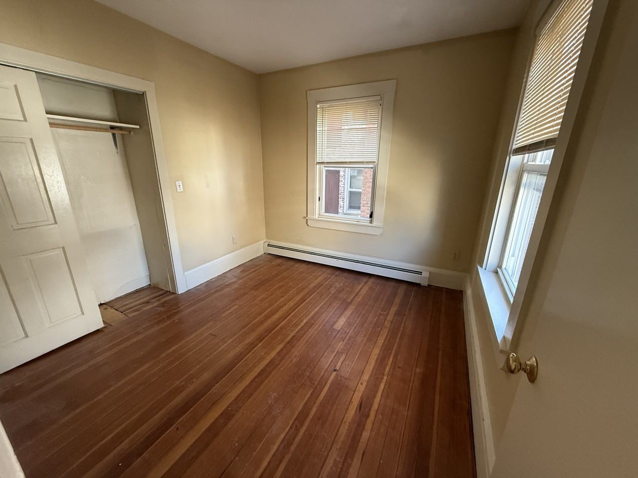 27 Salem Street - Photo 5 of 12