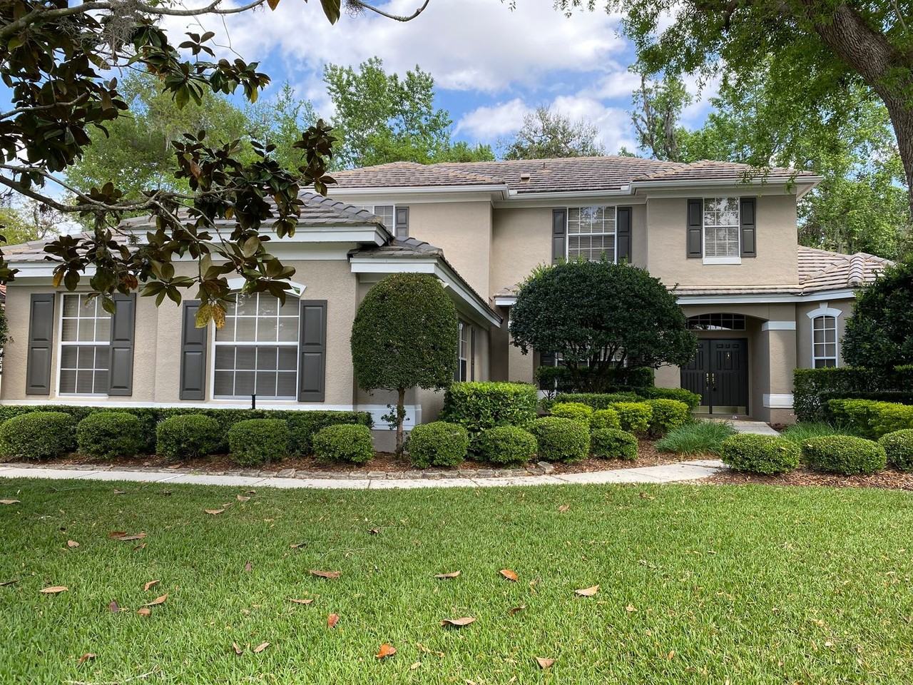 1590 Shadowmoss Cir - Photo 3 of 5