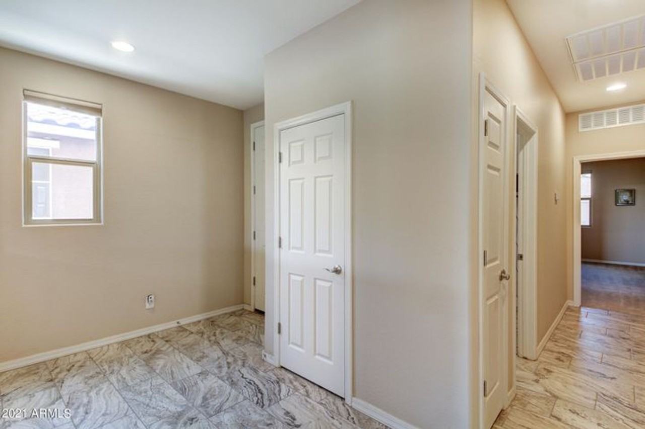 40876 W Tamara Ln - Photo 6 of 42