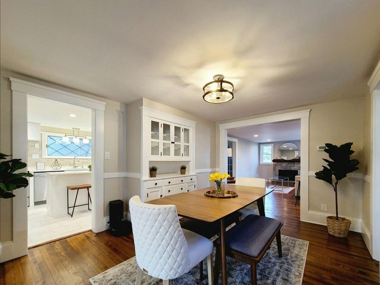 25 Burdette Ave - Photo 3 of 18