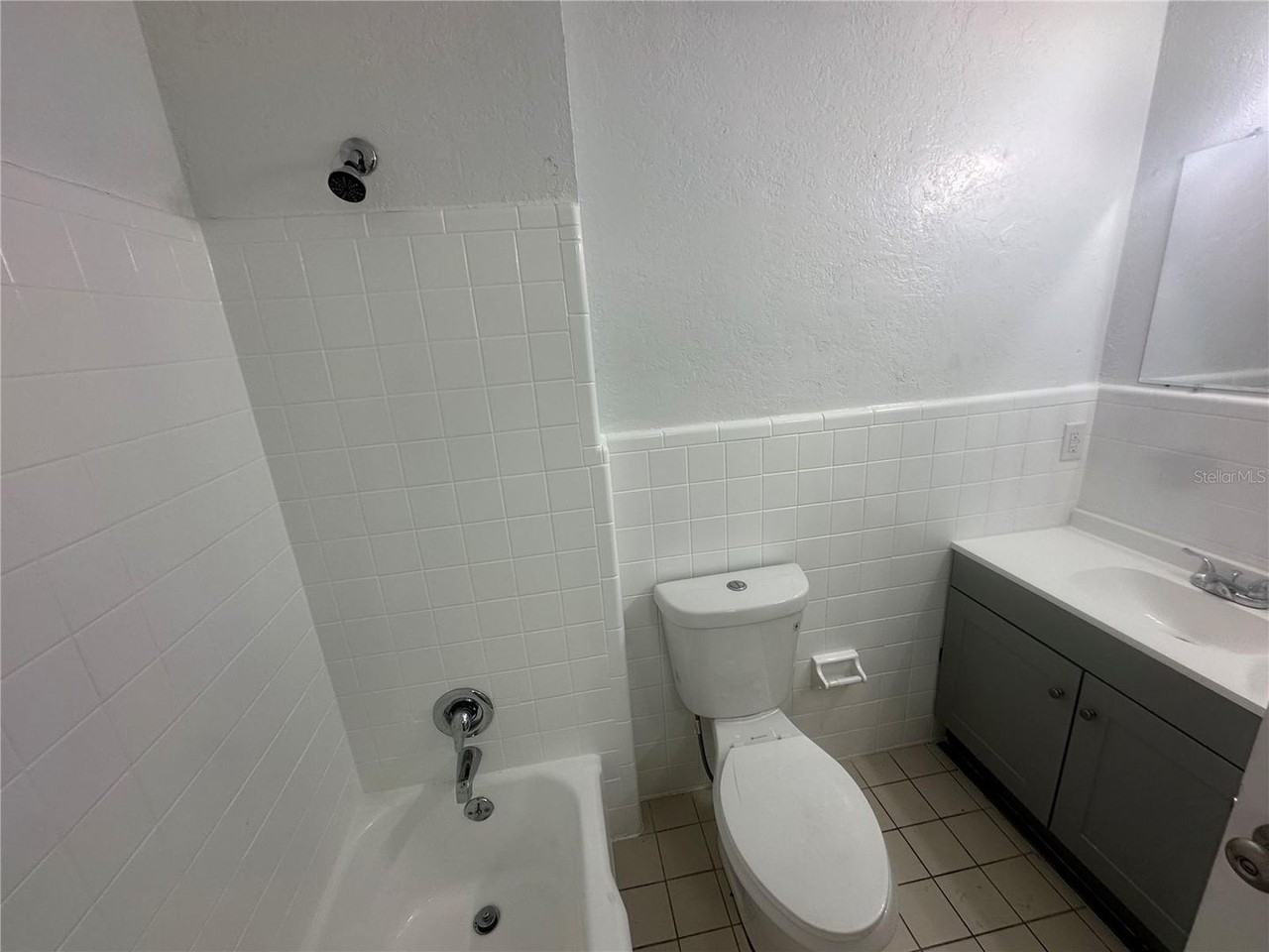 1445 Chilean Ln - Photo 3 of 11