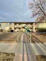featured image of 2625 N Chestnut St