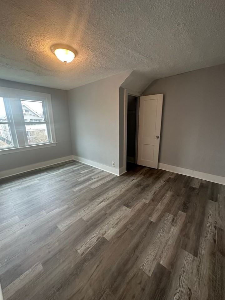 419 E 147th St - Photo 7 of 12