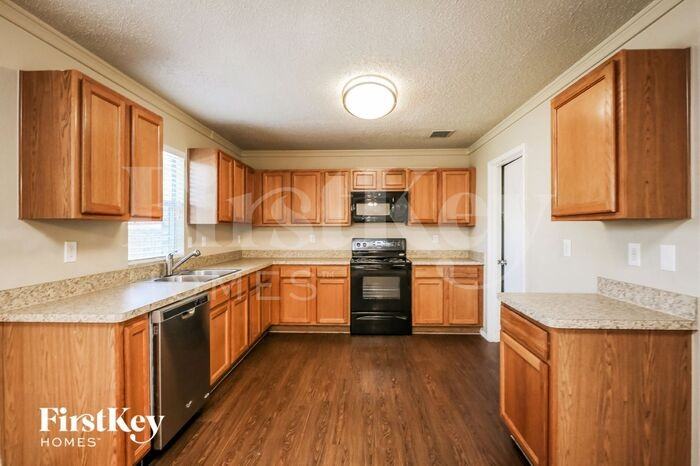 2980 Santa Sabina Dr - Photo 3 of 15