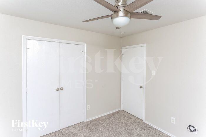 3516 Saint Vincent Rd - Photo 3 of 15