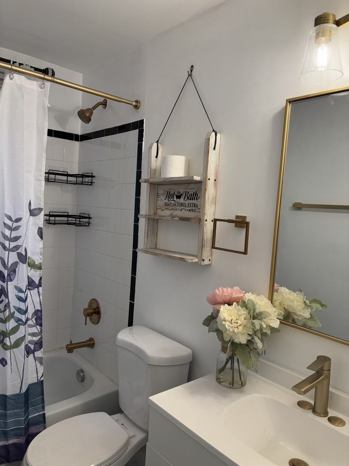 4411 1st Pl Ne #8 - Photo 6 of 15