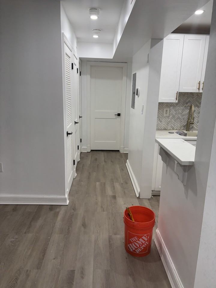 4411 1st Pl Ne #8 - Photo 7 of 15