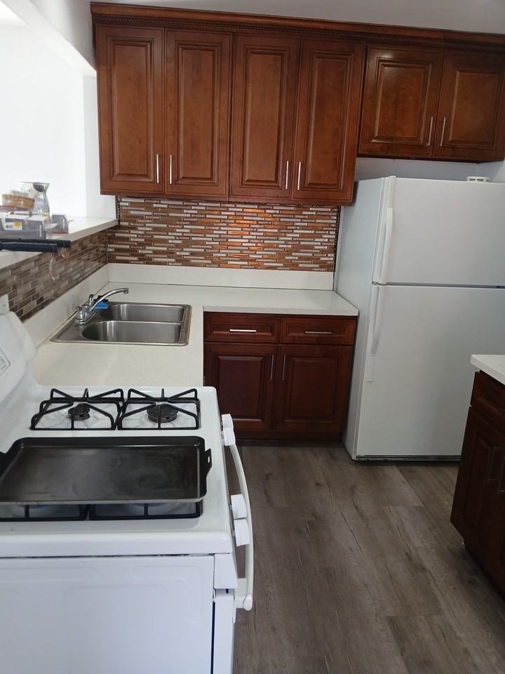 460 E Harding St #NA - Photo 3 of 8