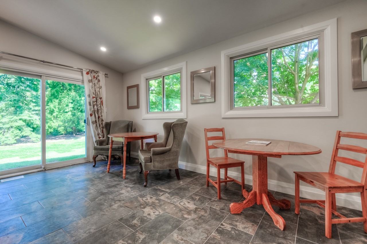 10 Evergreen Drive - Photo 4 of 6