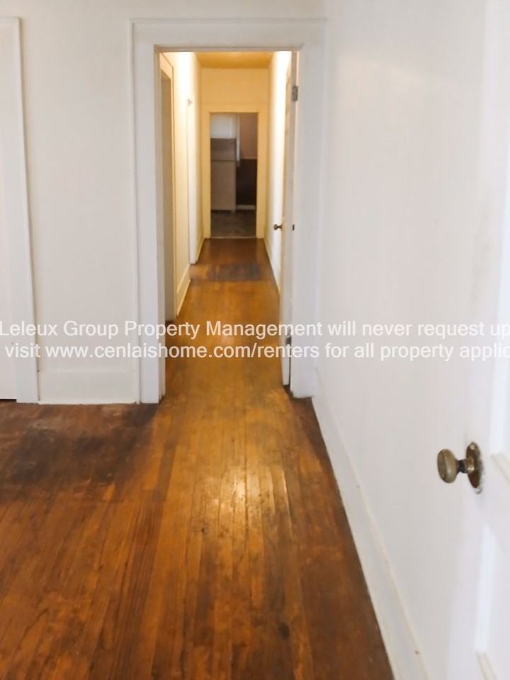 2022 Vance Ave - Photo 4 of 8