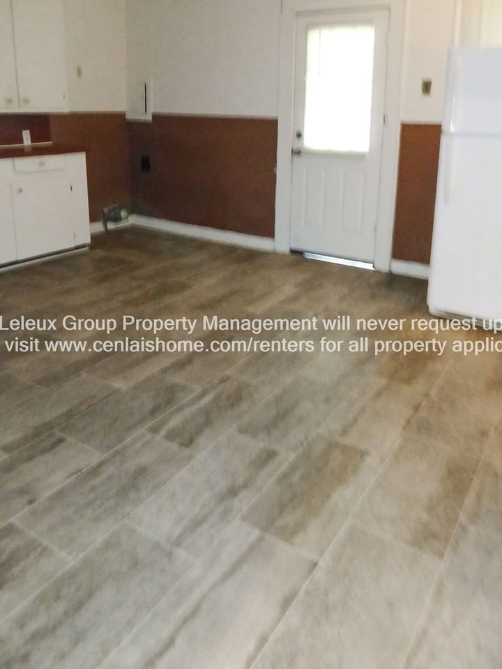 2022 Vance Ave - Photo 7 of 8