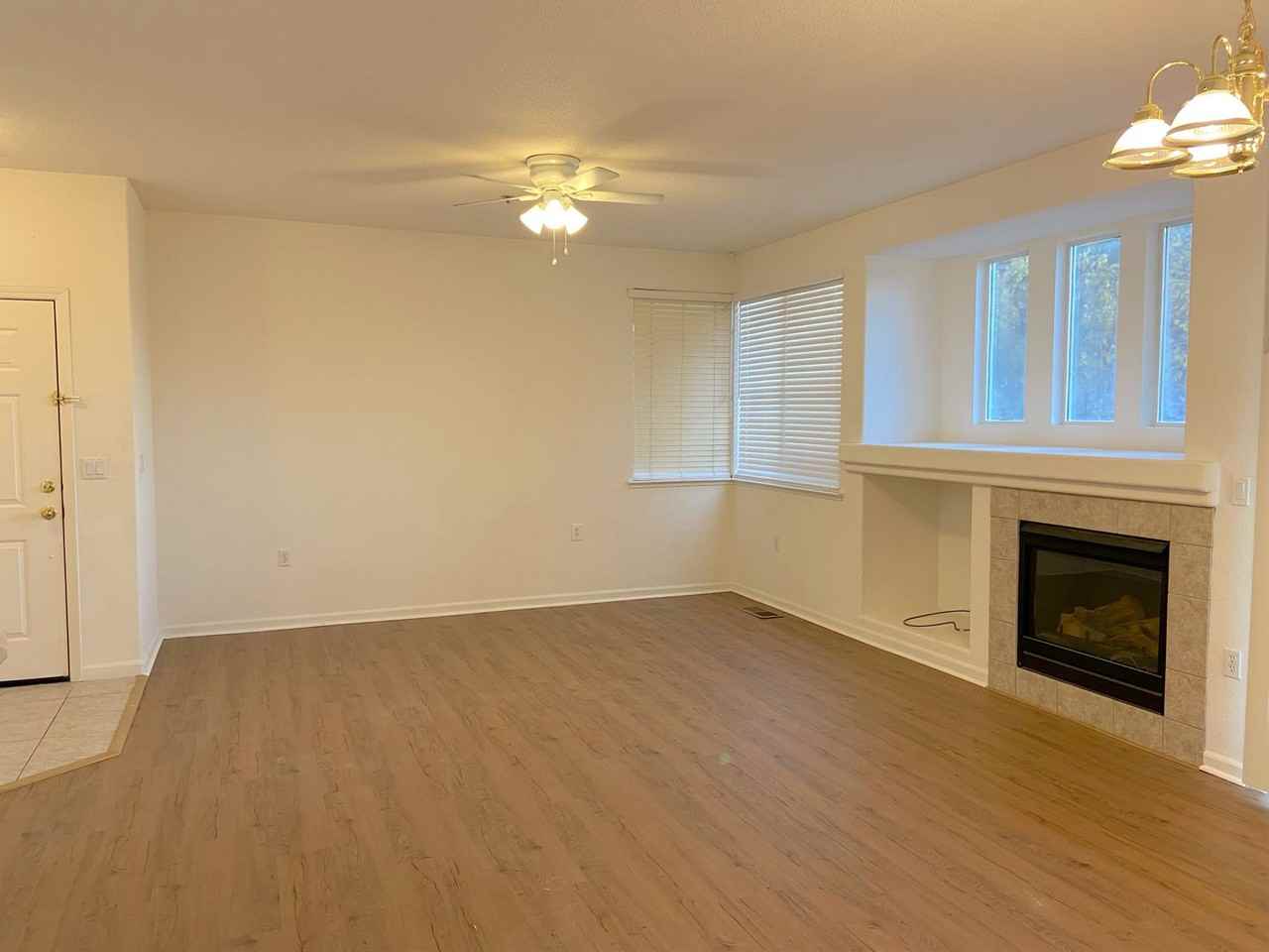 6060 Ingleston Dr #1211 - Photo 2 of 25