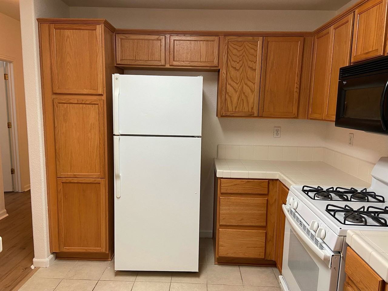 6060 Ingleston Dr #1211 - Photo 7 of 25