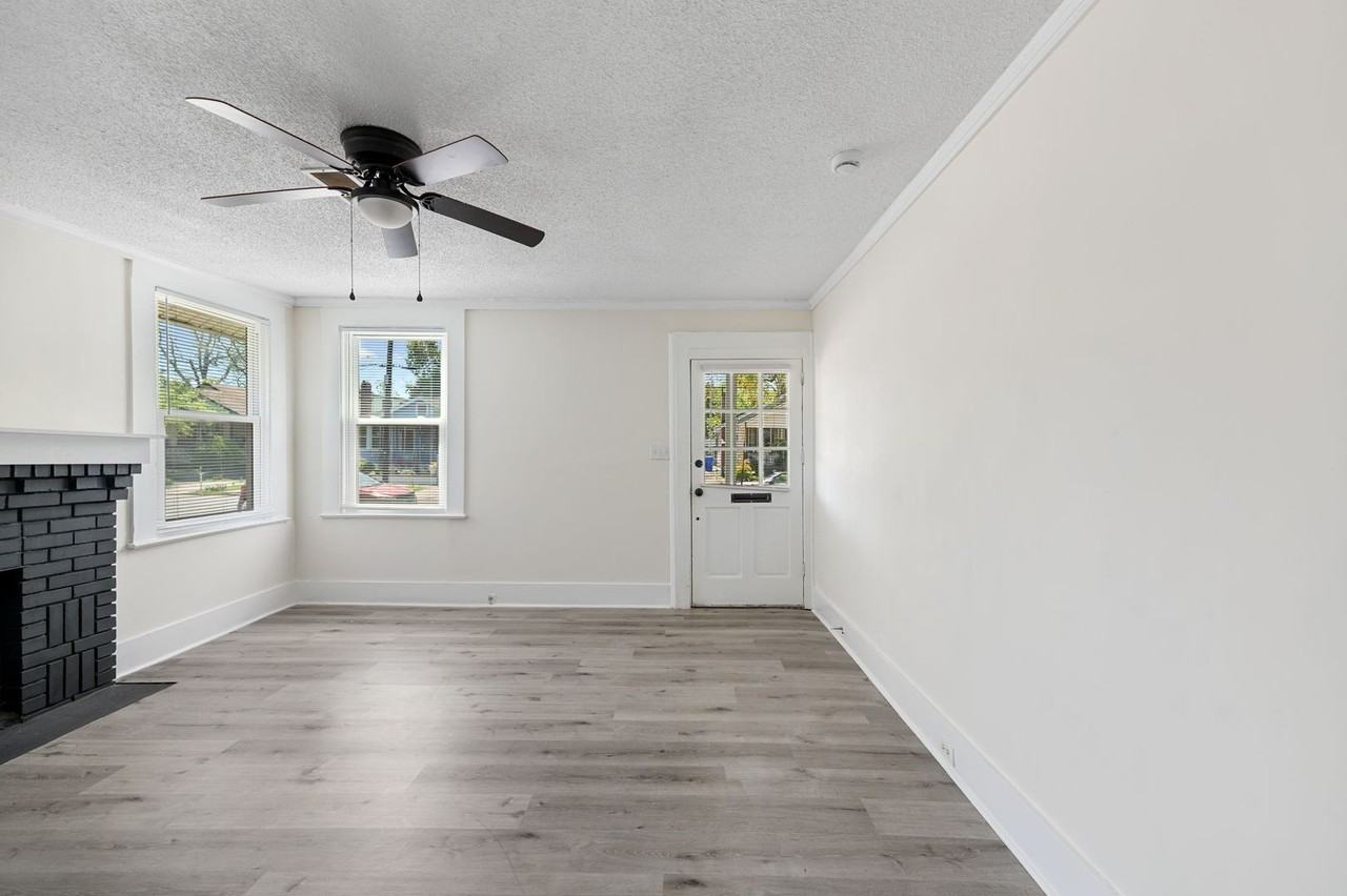 16 Gordon St - Photo 3 of 18