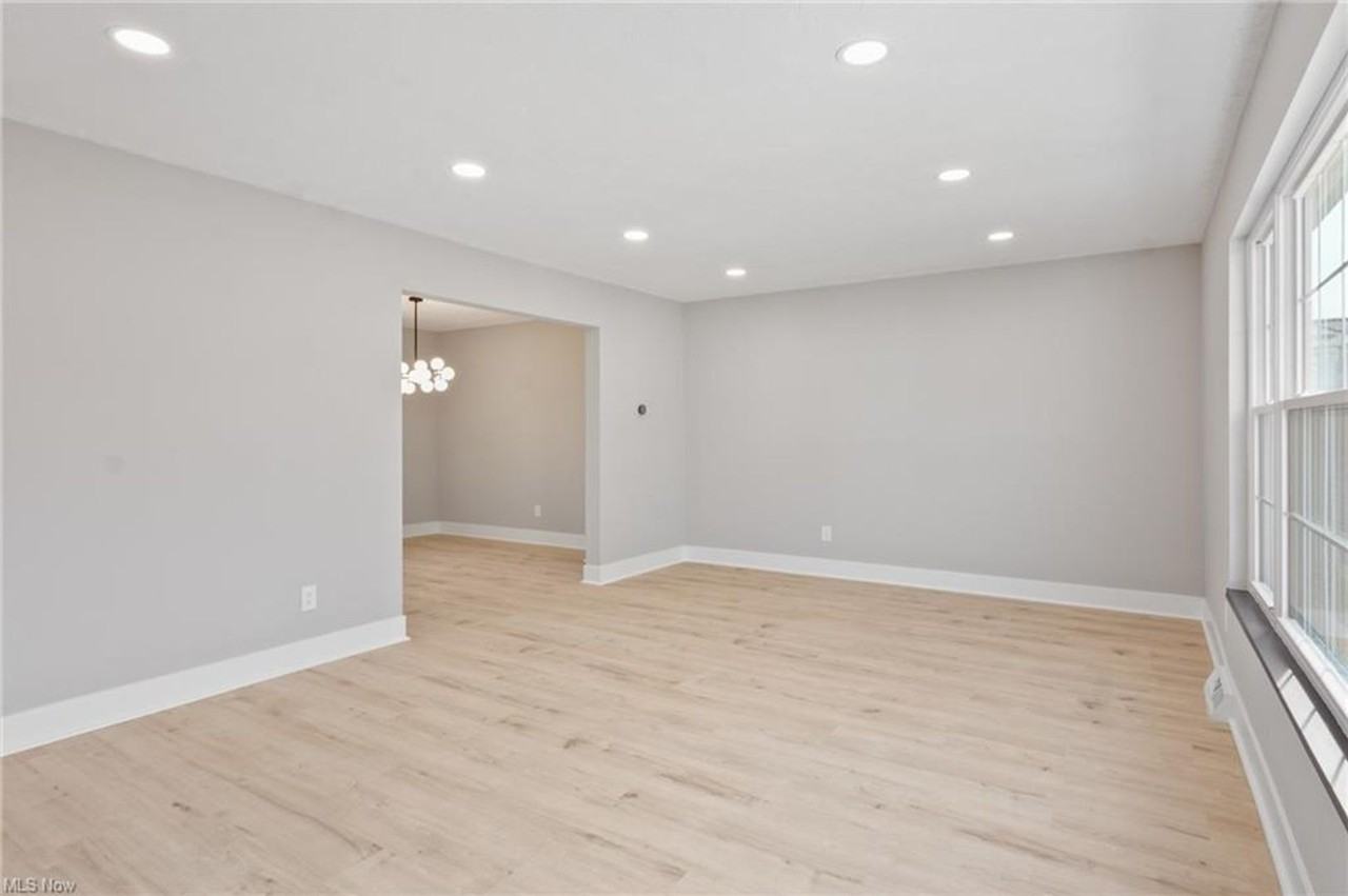 Edgemoor Ave - Photo 2 of 10