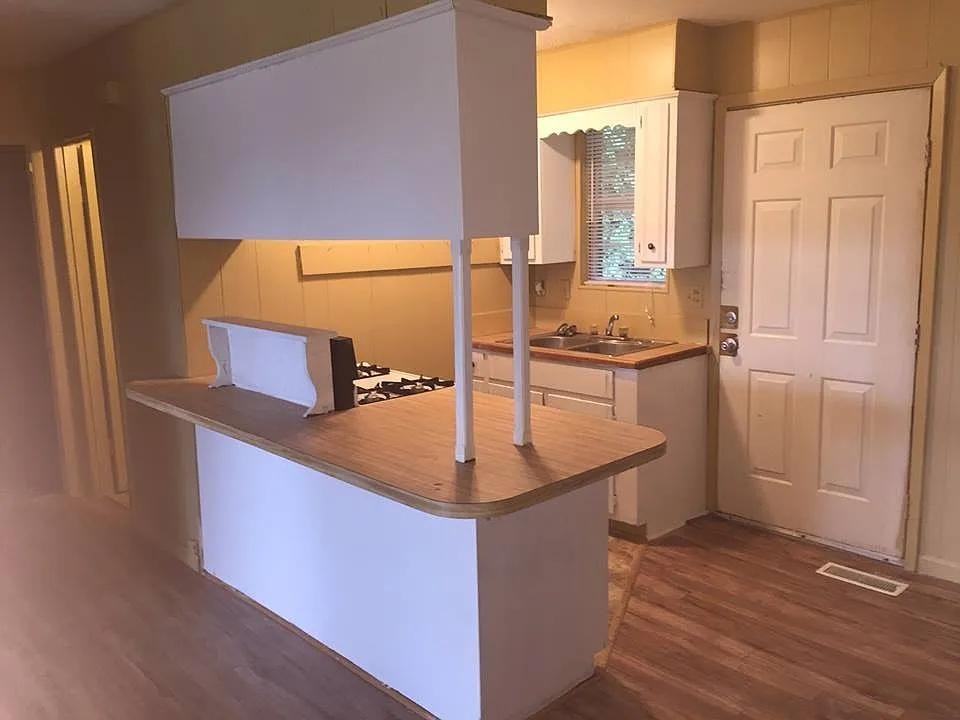 23 Eugenia St - Photo 3 of 4