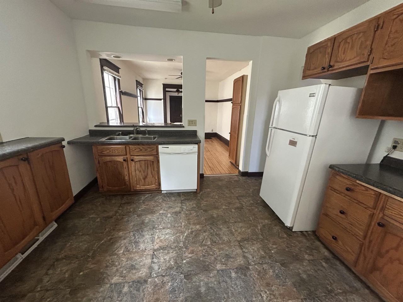 118 S Blair St #1 - Photo 2 of 23