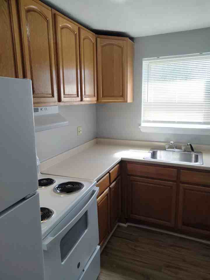 145 Sisson Avenue #C11