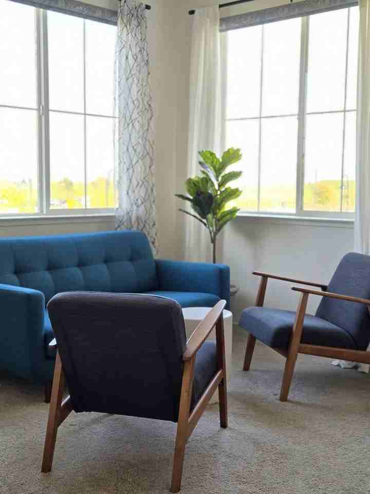 2413 Village Square Blvd - Photo 7 of 23