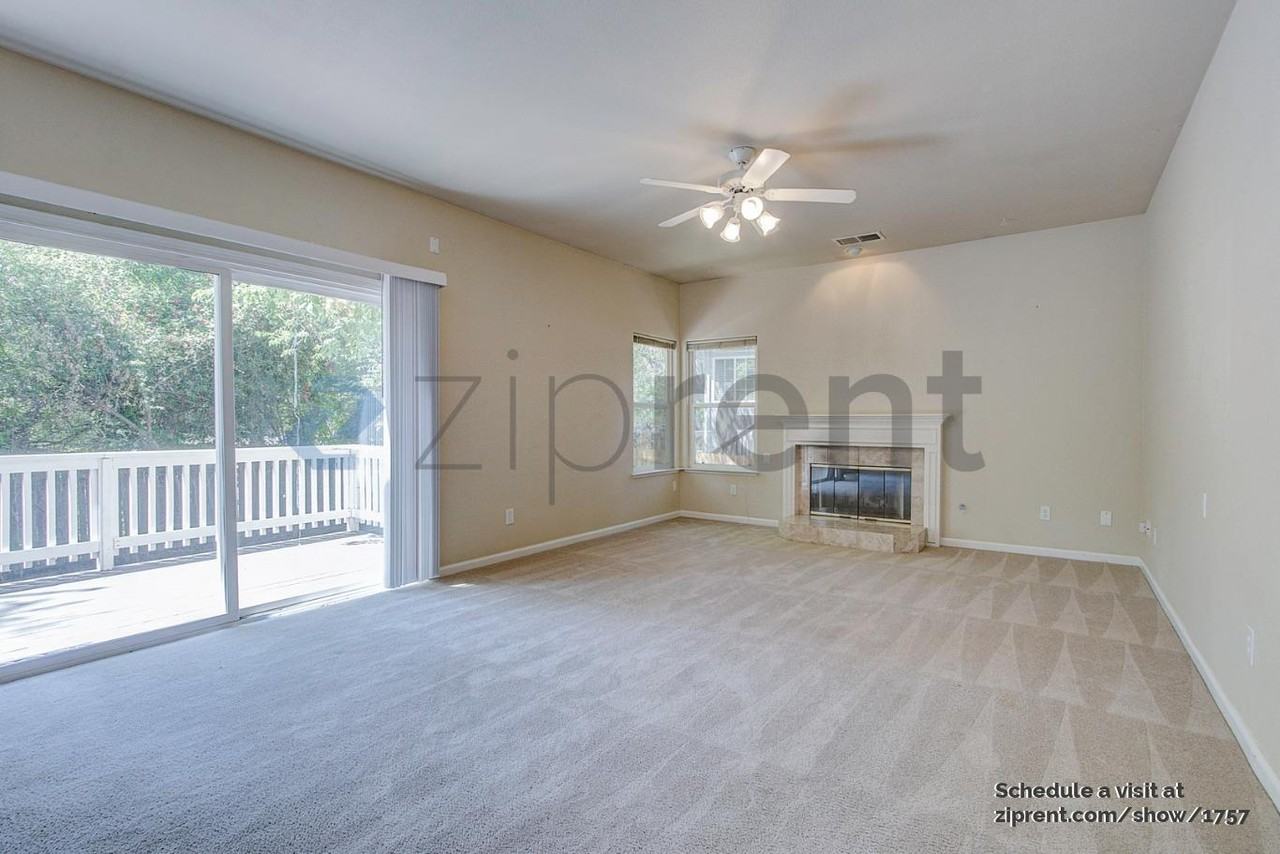 4923 Windsor Village Ln - Photo 2 of 20