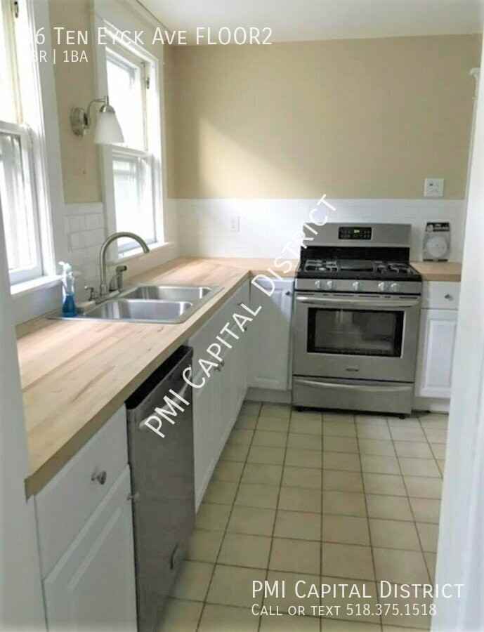 36 Ten Eyck Ave Fl 2 - Photo 2 of 16