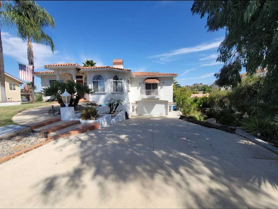 22704 Canyon Club Dr #NA - Photo 3 of 20