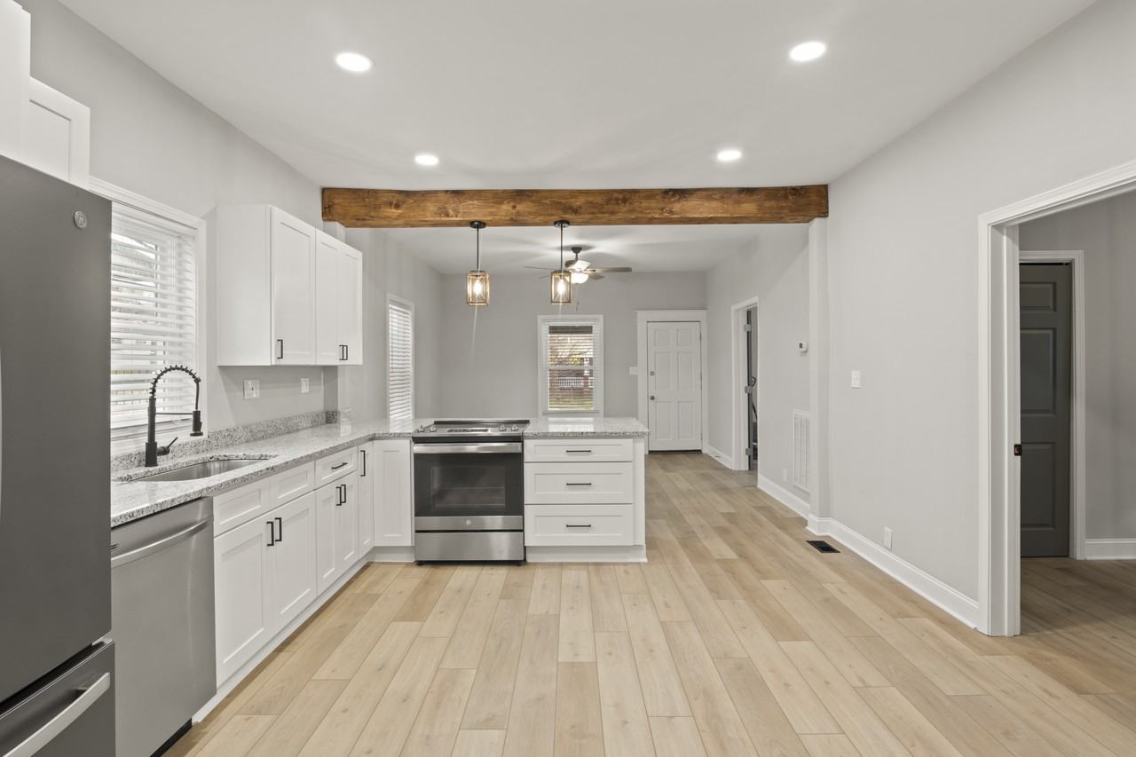 2139 Keith Ave #NA - Photo 3 of 27