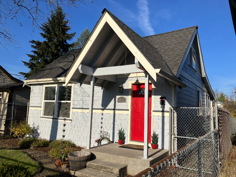 5515 North Syracuse Rm #1 - Photo 4 of 19