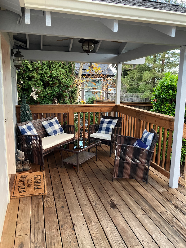 5515 North Syracuse Rm #2 - Photo 2 of 20