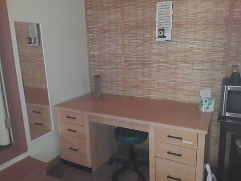 49 Evergreen Ave #B - Photo 6 of 11