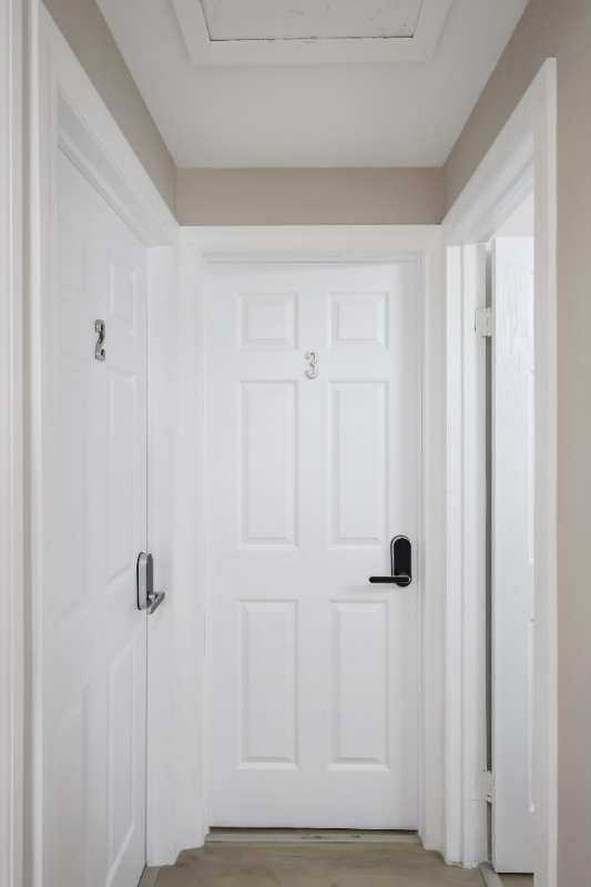 3664 Florida Boulevard - Photo 3 of 11