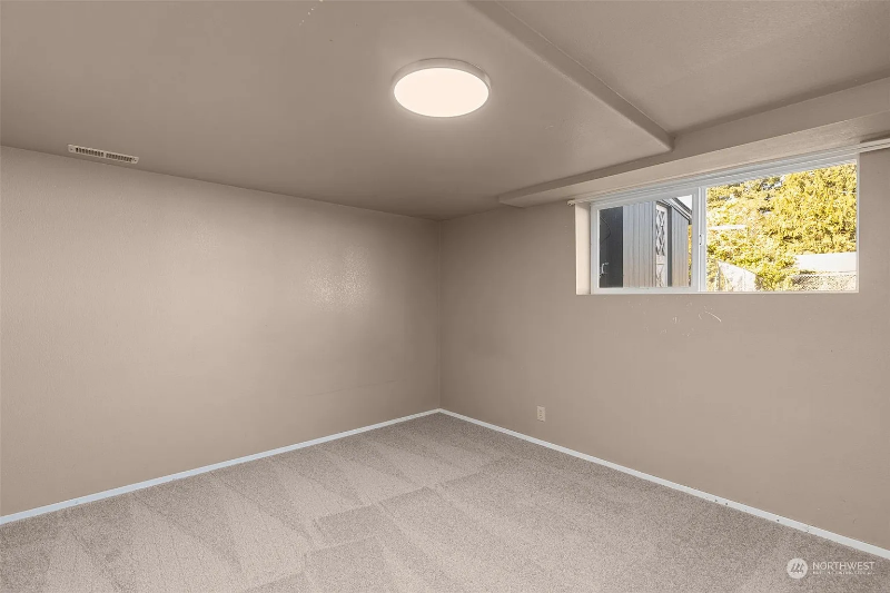 2504 Bridgeport Way W #B - Photo 2 of 9