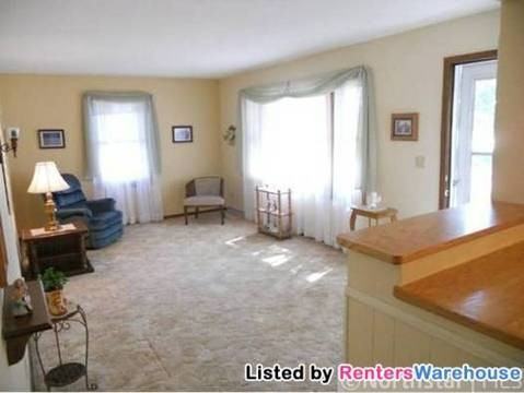 1419 12th St SE - Photo 3 of 12