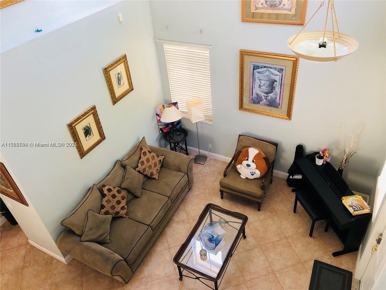 1510 Zenith Way #1510 - Photo 4 of 29