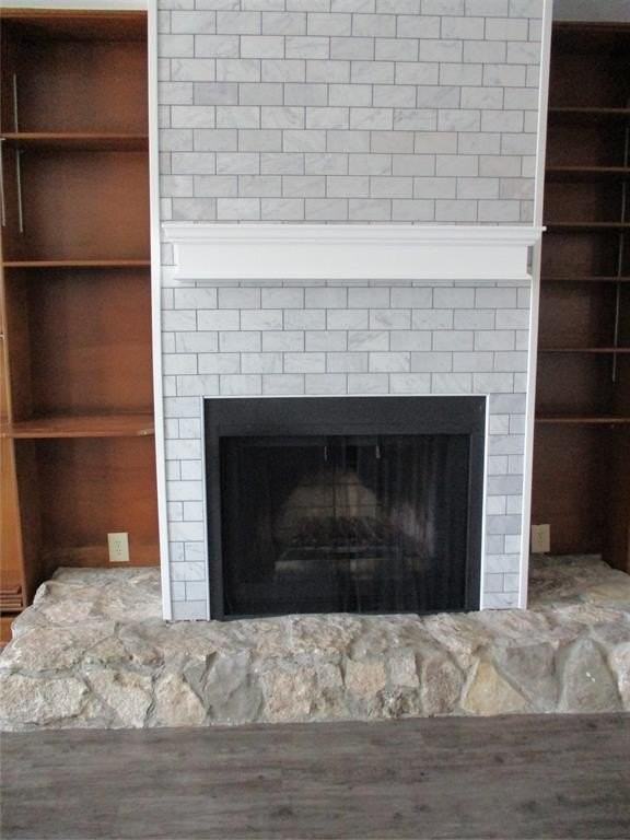 406 N Carrier Pkwy #200 - Photo 3 of 17