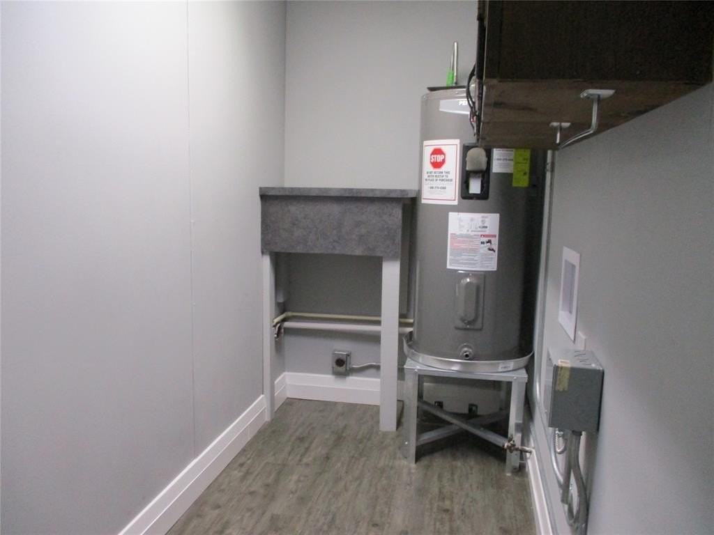 406 N Carrier Pkwy #200 - Photo 6 of 17