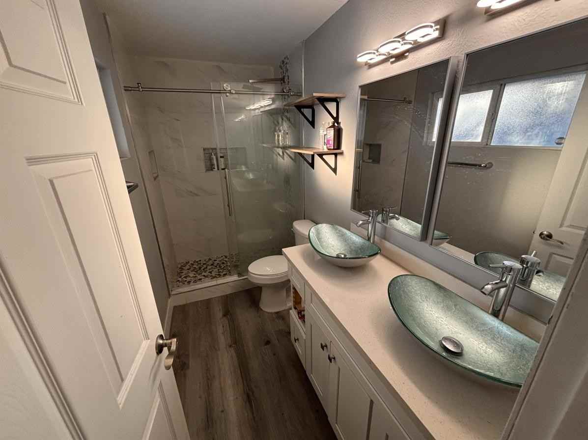 Hazelcrest Dr - Photo 6 of 9