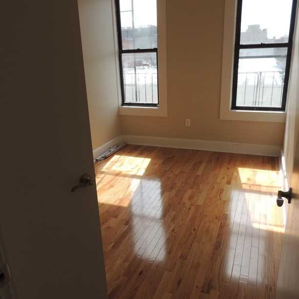 334 central #1 - Photo 2 of 8