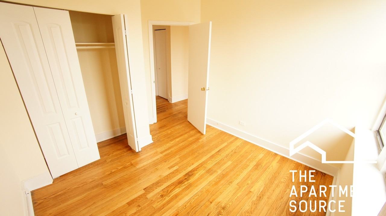 1534 N Kedzie Ave #3G - Photo 7 of 12